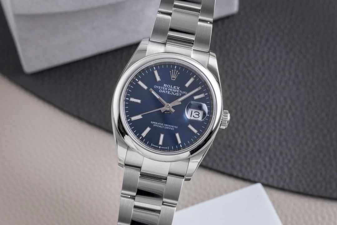  Rolex Datejust 36 Blue Dial Oyster Stahl Automatik Herrenuhr Ref 126200 B&P 2021 