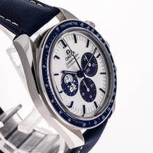 Thumbnail von Omega Speedmaster Professional Moonwatch 50th 'Silver Snoopy Award' – 310.32.42.50.02.001 – NEW & Unworn – 12/2025 Full