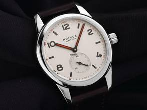 Thumbnail von NOMOS Club Glashütte Club Ref.701.1 2025 Full Set Neu Club