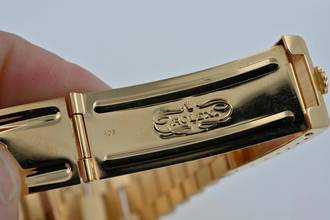 Thumbnail von Rolex Day-Date 36 Oyster Perpetual Day Date 18k Gold Stella Oxblood Red Dial Full Set LC USA