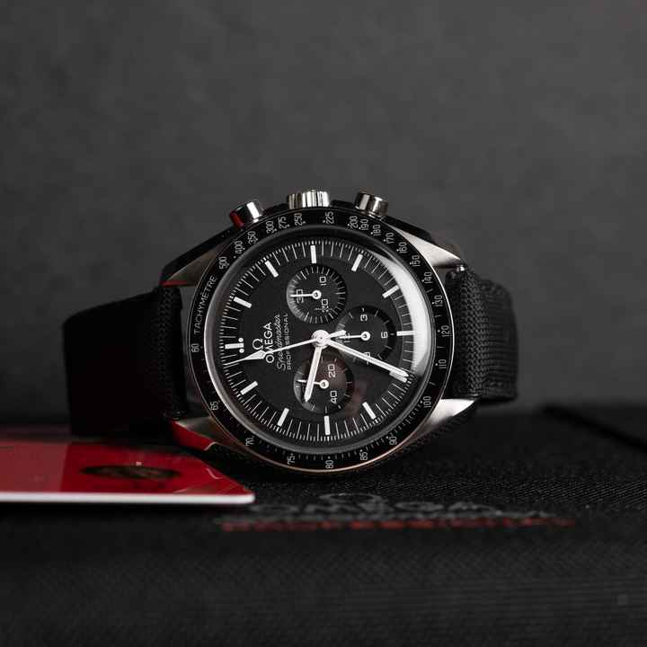  Omega Speedmaster Professional Moonwatch Mint 