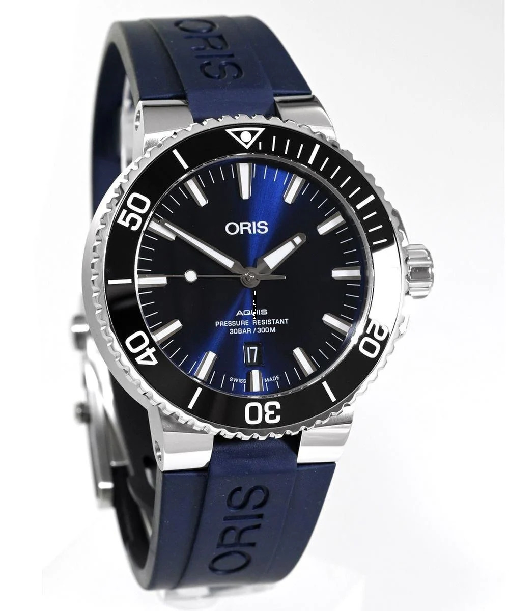  Oris Aquis Date 43,5mm Ref. 01 733 7730 4135 