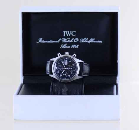  IWC Fliegeruhr Chronograph Der Fliegerchronograph schwarz Day Date black Pilot Klassiker Top 