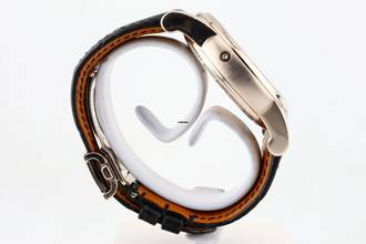 Thumbnail von Roger Dubuis Hommage Perpetual Calendar in 18k White Gold with MOP Dial - RD Service Papers - HO43 1439 0