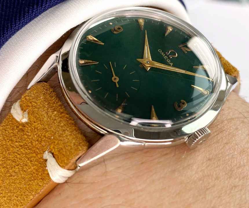 Omega Classic Vintage Custom Green Dial Serviced 35mm 2605 2605 