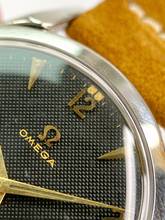 Thumbnail von Omega Classic Vintage Rare Black Honeycomb Dial Unrestored Serviced 35mm 2605 2605