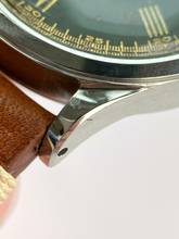 Thumbnail von Omega Classic Vintage Art Deco 35mm Black Gilt Dial Serviced