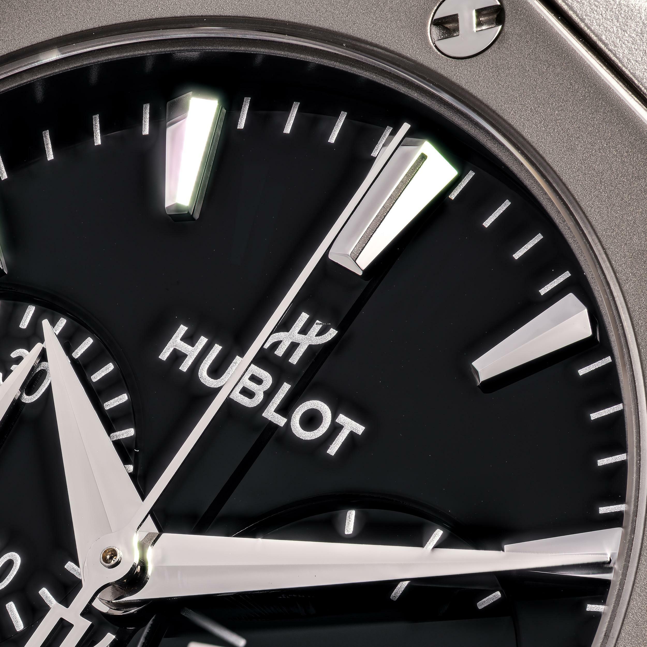  Hublot Classic Fusion Chrono Orlinski 41 – 549.NI.1270.RX.ORL23 – NEW & Unworn – 04/2025 