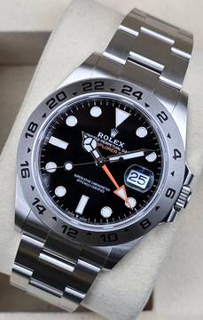  Rolex Explorer II 226570 Black Dial Chronometer Unworn Full Set 5-2025 