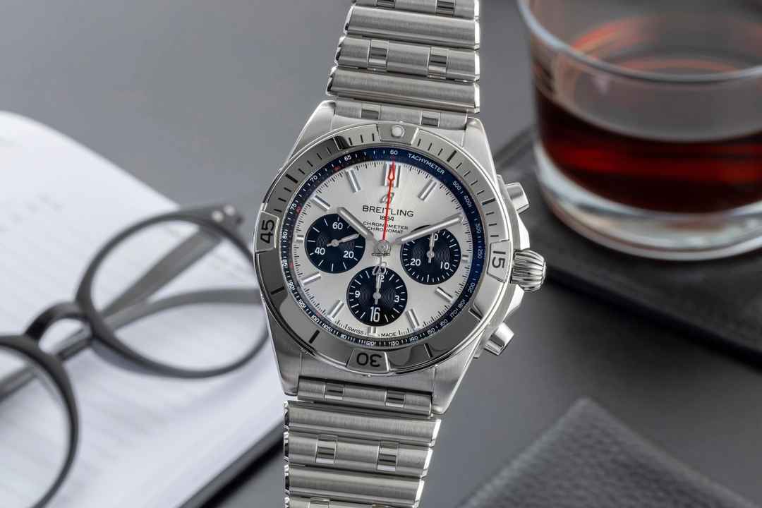  Breitling Chronomat 42 B01 Chronograph Stahl Automatik AB0134101G1A1 