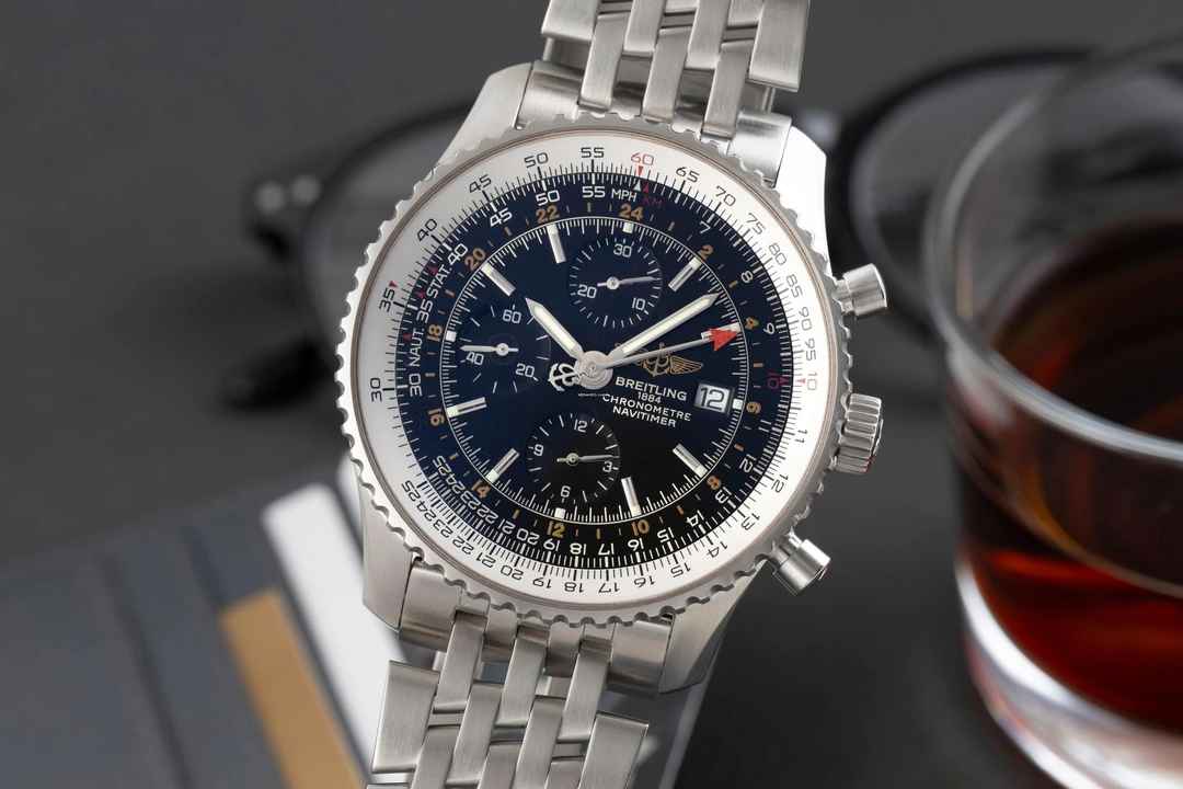  Breitling Navitimer World Chronograph Stahl Automatik Ref. A24322 B&P 2006 