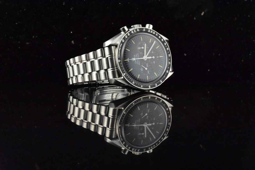  Omega Speedmaster Professional Moonwatch Apollo XI 25th Anniversary Limited Edition unpoliert Box & Papiere 