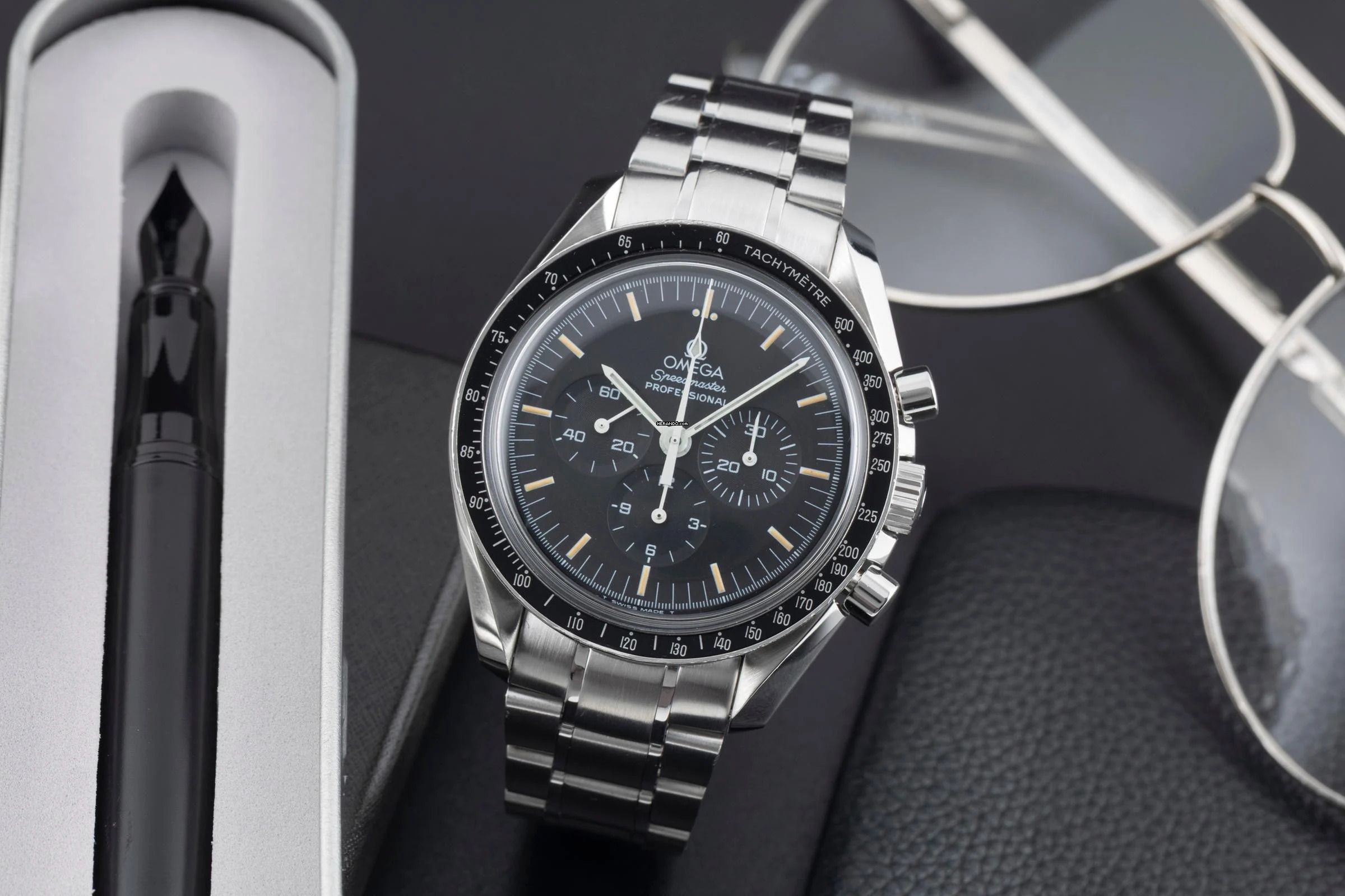  Omega Speedmaster Professional Moonwatch Apollo XI Stahl Handaufzug Herrenuhr 3592.50.00 B&P 