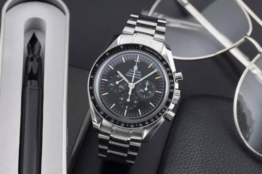  Omega Speedmaster Professional Moonwatch Apollo XI Stahl Handaufzug Herrenuhr 3592.50.00 B&P 