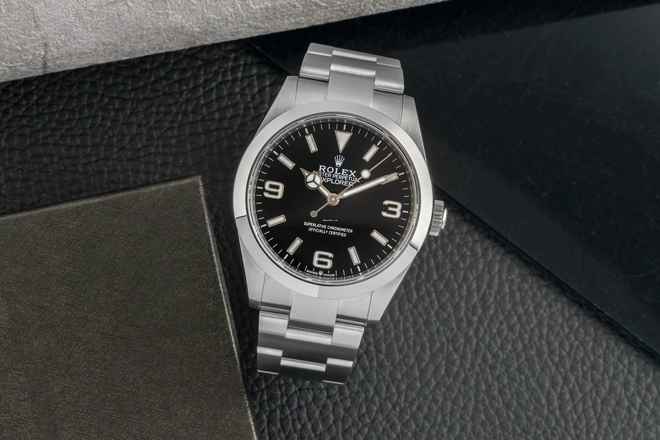  Rolex Explorer 40 Oyster Edelstahl Automatik Herrenuhr Ref. 224270 Papiere 2024 