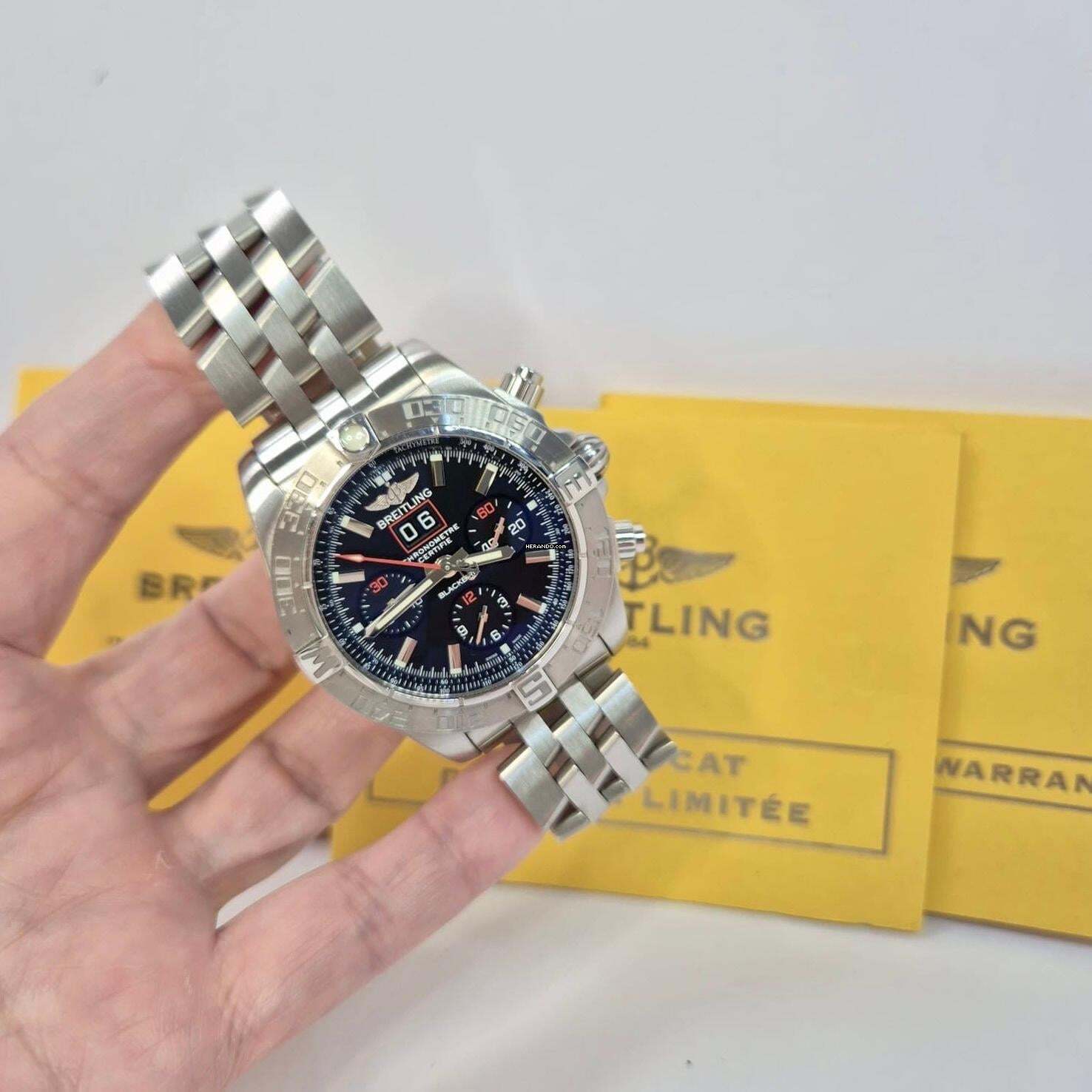  Breitling Blackbird Chronomat Blackbird Limited Edition 44mm Automático Completo 