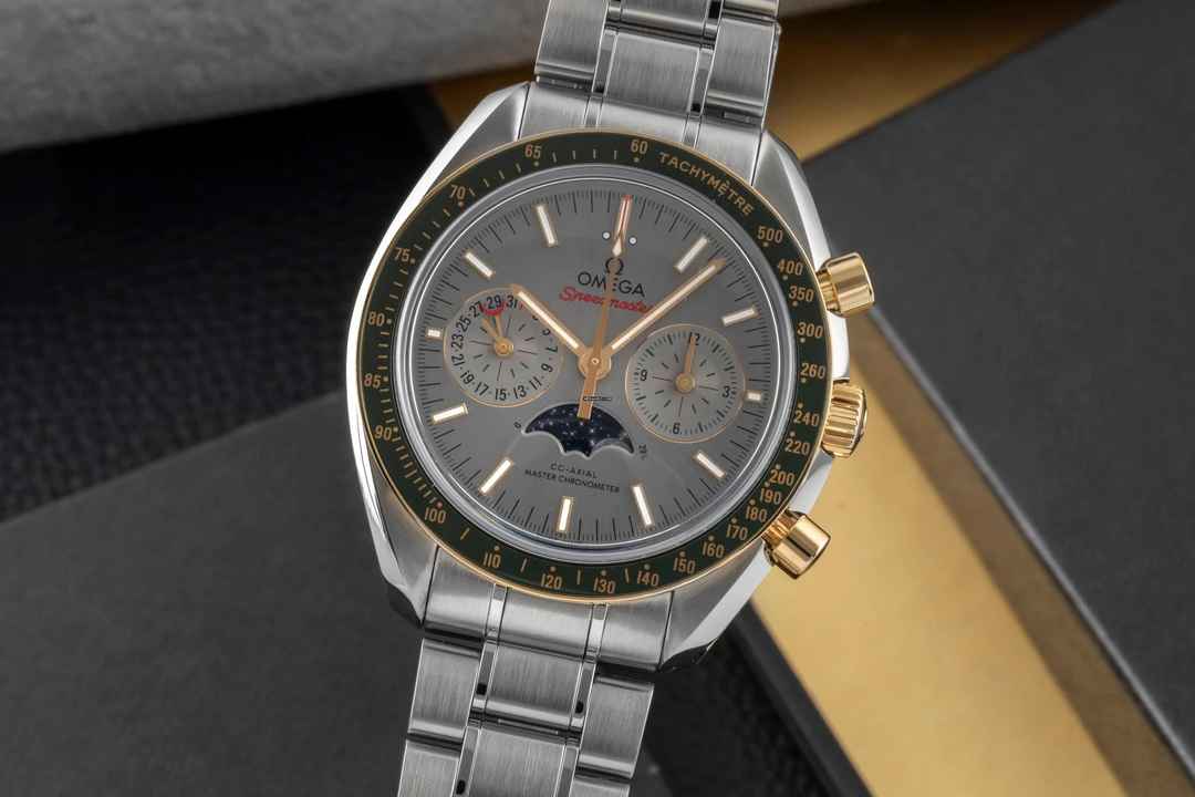  Omega Speedmaster Chronograph Stahl / Gold Automatik Ref 304.23.44.52.06.001 B&P 