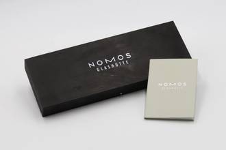 Thumbnail von NOMOS Tangente Allianz Herbstwerbung 2007 Handaufzug Ref.101 Box & Papiere