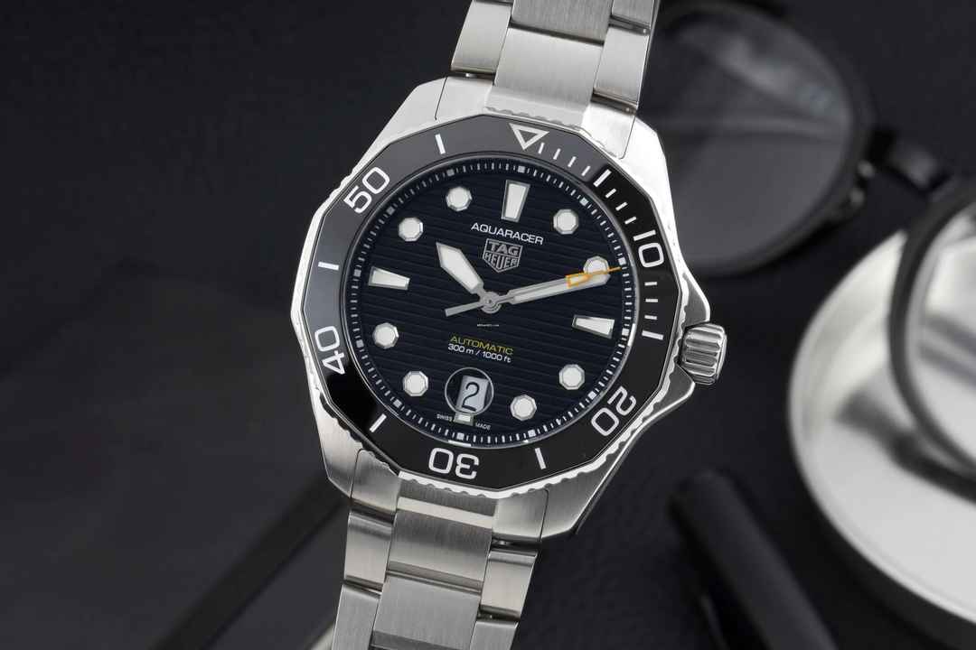  TAG Heuer Aquaracer 300M Professional 300 Date Stahl Automatik Ref. WBP201A.BA0632 