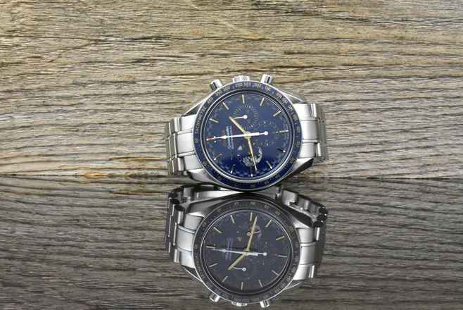  Omega Speedmaster Professional Moonwatch Apollo 17 45th Anniversary - Box & Papiere 2018 