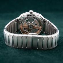 Thumbnail von H.Moser & Cie. H. Moser & Cie. Streamliner Centre Seconds Matrix Green Fumé 6200-1200 Automatic Full Set Streamliner Centre Seconds Matrix Green Automatic Edelstahl