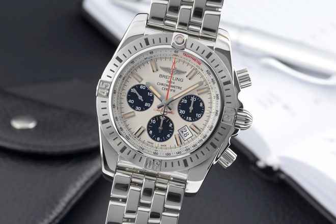  Breitling Chronomat 44 Airborne Chronograph Automatik Ref. AB01154G/G786 B&P 