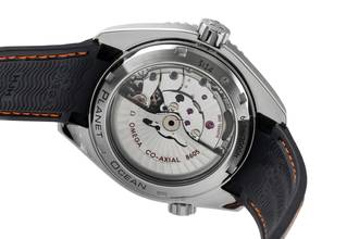 Thumbnail von Omega Seamaster Planet Ocean 600M GMT Co-Axial Ref. 232.32.44.22.01.002 B&P 2023