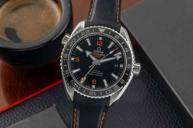  Omega Seamaster Planet Ocean 600M GMT Co-Axial Ref. 232.32.44.22.01.002 B&P 2023 