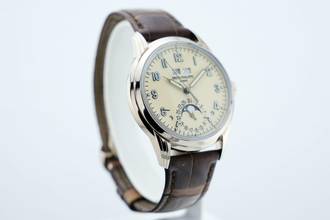 Thumbnail von Patek Philippe Perpetual Calendar White Gold - Ivory Dial - With Papers - 5320G-001 2019