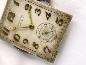 Thumbnail von Movado Serviced Vintage Chronometer Chronometre Tank Solid Gold Breguet-Numbered Dial