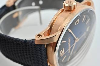 Thumbnail von Audemars Piguet Code 11.59 18k Rose Gold blue black dial