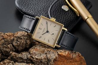 Thumbnail von NOMOS Tetra Glashütte Tetra 18K Gold (0,750) Handaufzug Herrenuhr Ref. 401 B&P 1997