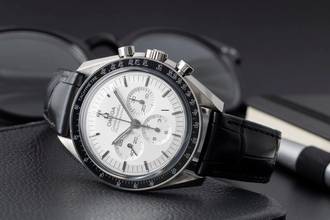 Thumbnail von Omega Speedmaster Chronograph 18k Weissgold Handaufzug Ref. 310.63.42.50.02.001