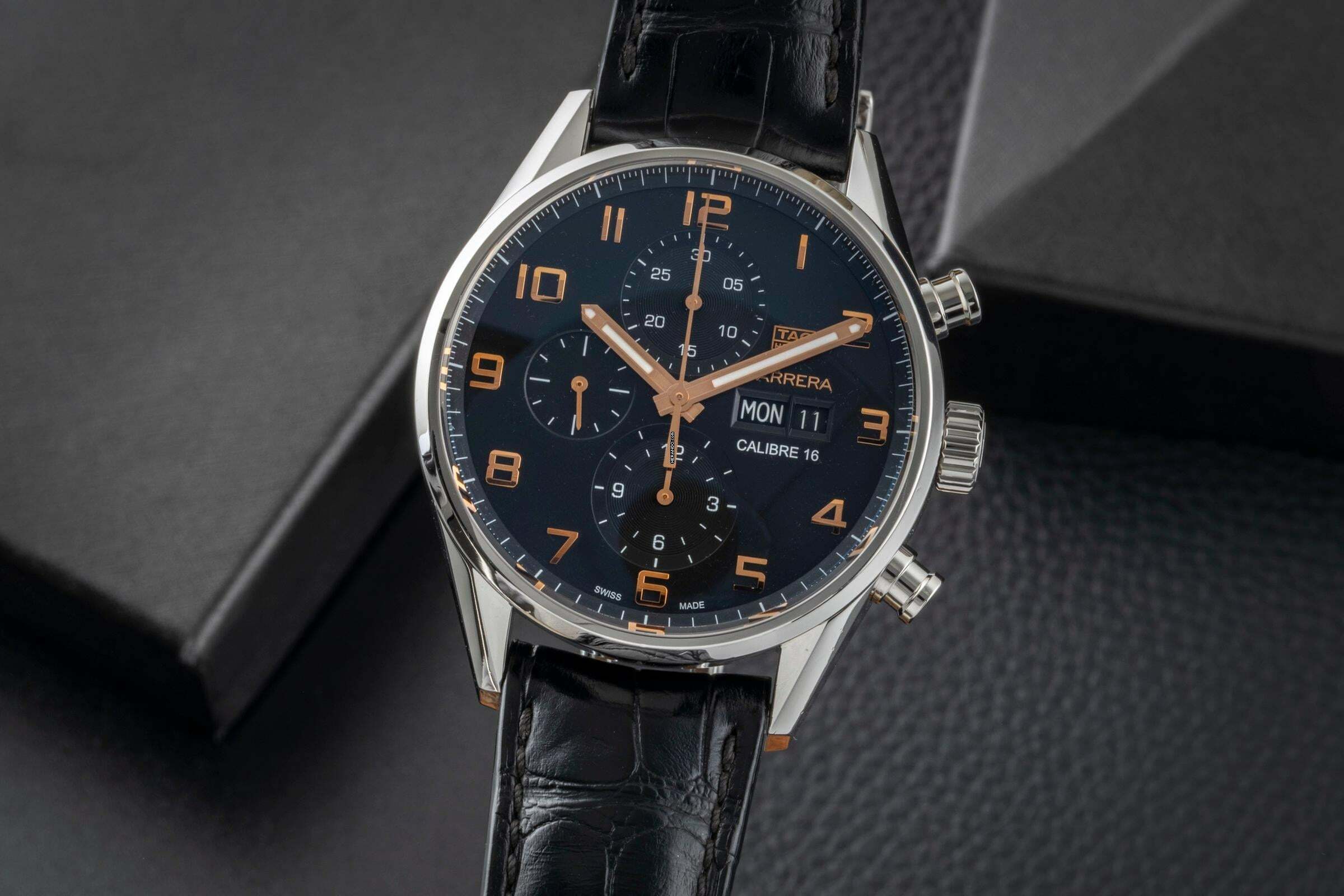  TAG Heuer Carrera Calibre 16 Chronograph Stahl Automatik Herrenuhr Ref. CV2A1AB.FC6379 B&P 