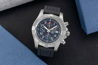 Thumbnail von Breitling Avenger Bandit Chronograph Titan Automatik Ref. E1338310/M534 B&P 2018