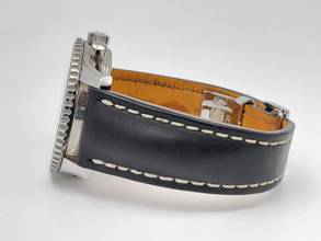 Thumbnail von Breitling Navitimer World 46 mm Full Set