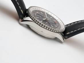 Thumbnail von Breitling Navitimer World 46 mm Full Set