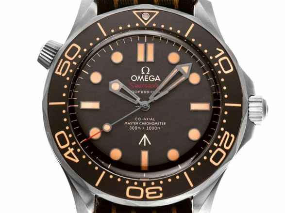  Omega Seamaster Diver 300 M 007 Edition Ref.210.92.42.20.01.001 2026 Full Set Ungetragen Seamaster Diver 300m 007 Edition Titan 
