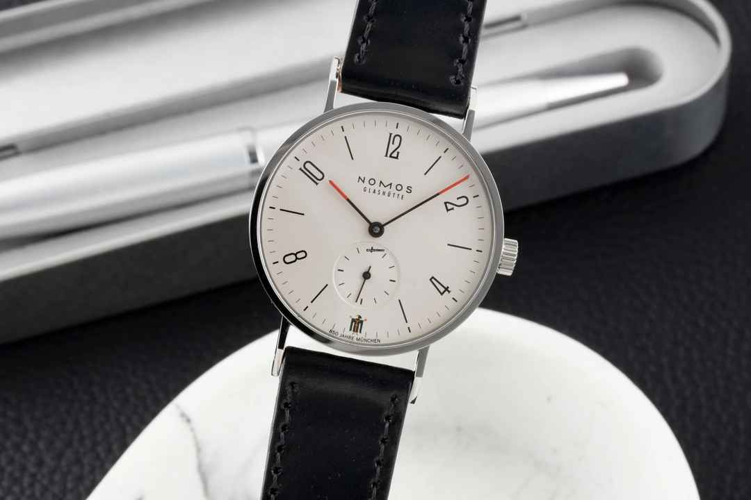  NOMOS Tangente Münchner Kindl - 850 Jahre München Box und Papiere 2008 