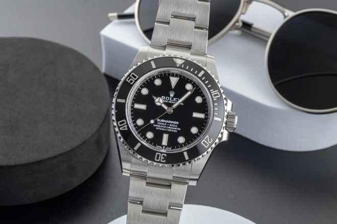  Rolex Submariner (No Date) Edelstahl Automatik Herrenuhr Ref. 124060 B&P 2023 