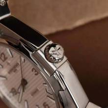 Thumbnail von Vacheron Constantin Overseas Archive Papers