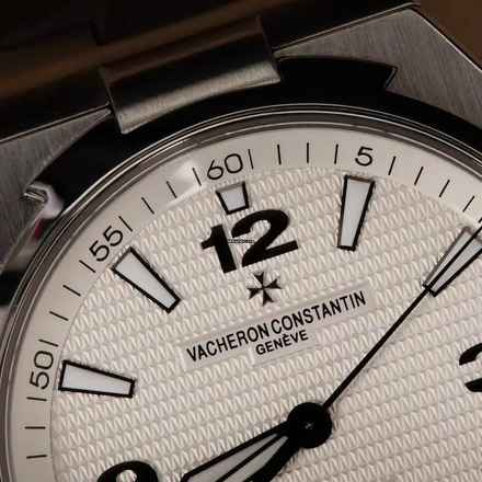  Vacheron Constantin Overseas Archive Papers 