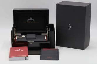 Thumbnail von Omega Speedmaster Dark Side Of The Moon Apollo 311.92.44.30.01.001