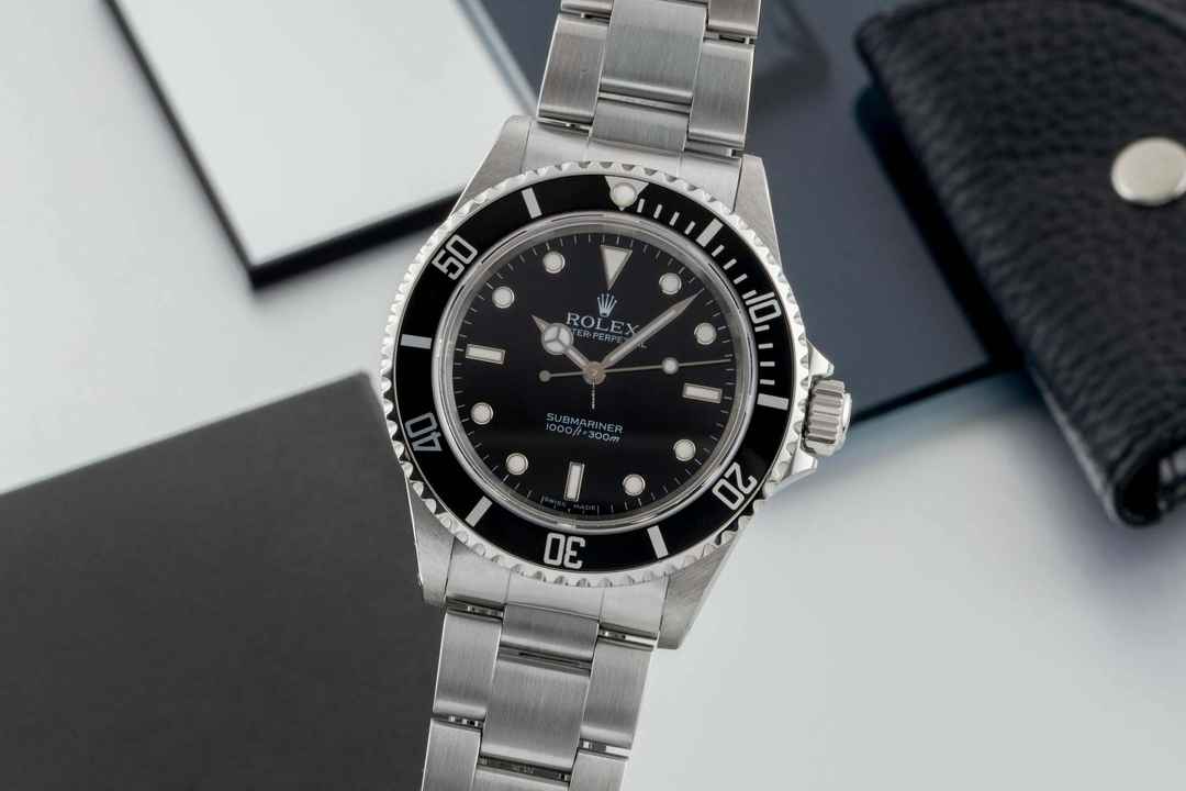  Rolex Submariner (No Date) Stahl Automatik Herrenuhr Ref. 114060 Box 