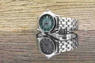 Thumbnail von Omega Seamaster 120 M Jacques Mayol Limited Edition Green Dial unpoliert - Vintage