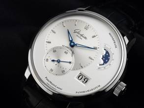 Thumbnail von Glashütte Original PanoMaticLunar Ref.1-90-02-42-32-61 2026 Full Set Ungetragen PanoMaticLunar Mondphasenanzeige Krokoleder Faltschließe