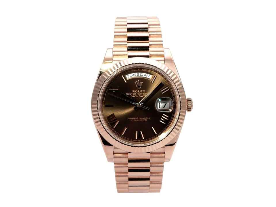  Rolex Day-Date 40 Everose-Gold Ref. 228235 Choco Römisch 
