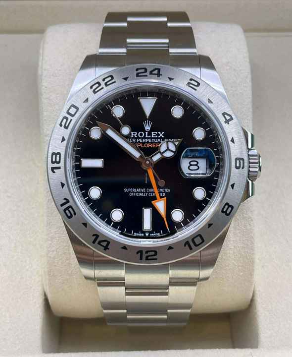  Rolex Explorer II 2025 NEW FULL SET with box&Papers UNWORN Black Dial 