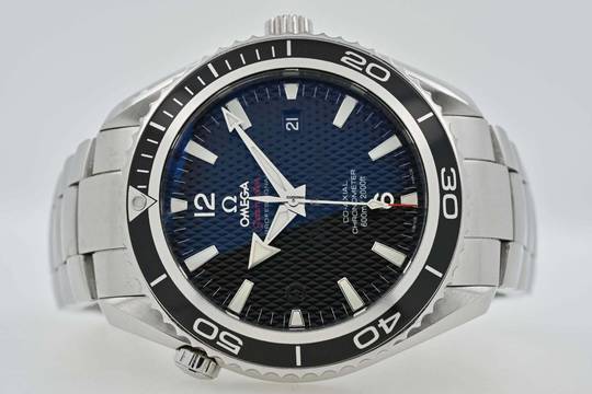  Omega Seamaster Planet Ocean Quantum of Solace Limitiert 007 Bond 22230462001001 