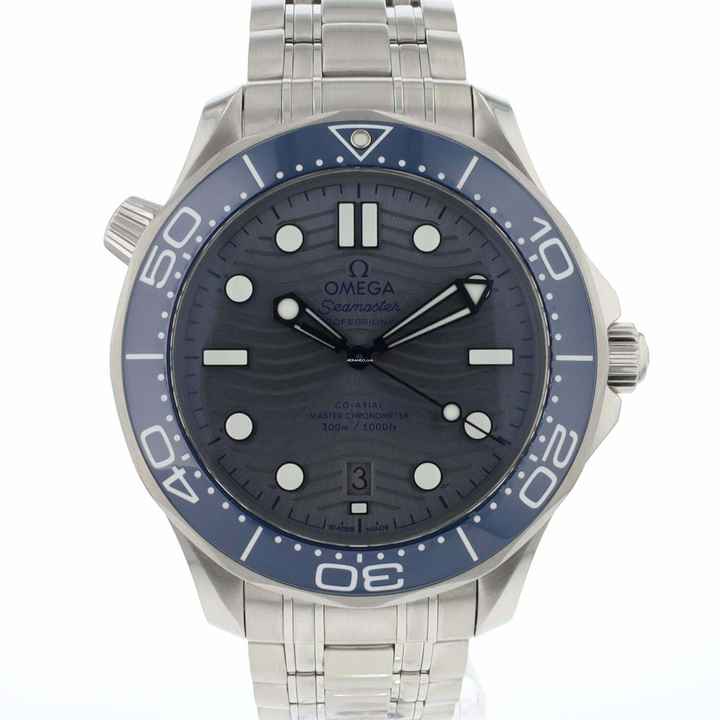  Omega Seamaster Diver 300 M Grey Wave Dial 41MM Automatic 